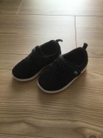 Sneaker / Turnschuhe Gr. 25 Bayern - Ortenburg Vorschau