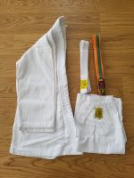 Judoanzug Judogi Gr. 3/160 wieß + 2 Gürtel Baden-Württemberg - Reutlingen Vorschau