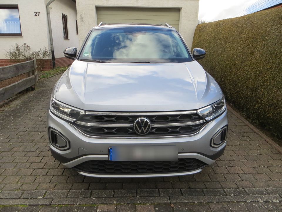 VW T-Roc 150 PS Panoramadach AHK Standheizung und vieles mehr in Wolfsburg