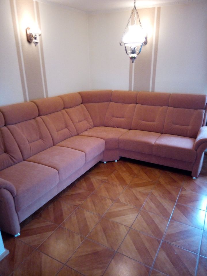 Große hochwertige Couch mit Sessel, Büro, Empfang, Wohnzimmer in Bad Kösen