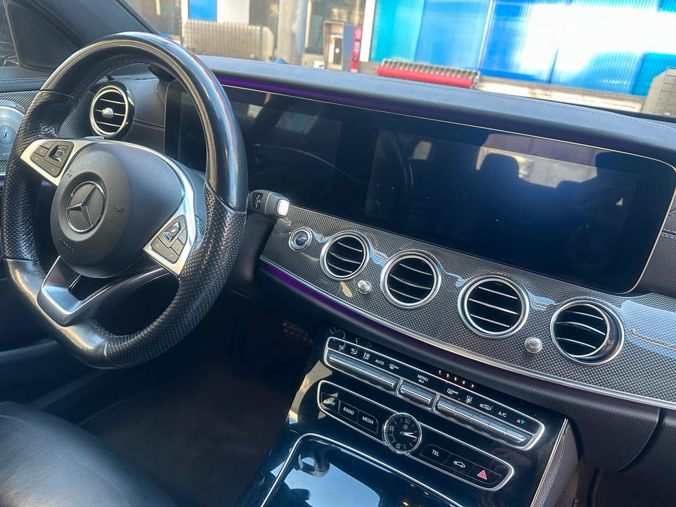 E 220 d 4MATIC AMG Line/WIDESCREEN/BURMESTER/360Grad Kamera in Berlin