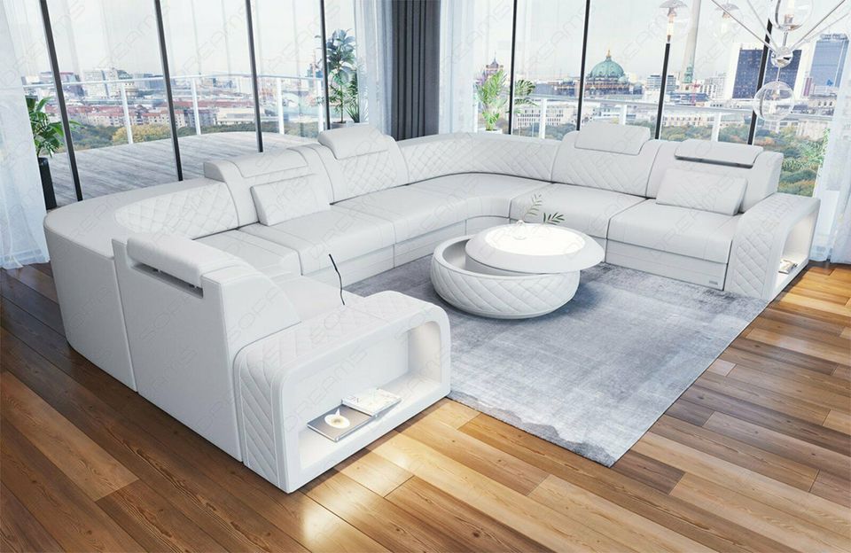 Leder Wohnlandschaft Foggia U Form USB Designer Eckcouch Sofa LED in Berlin