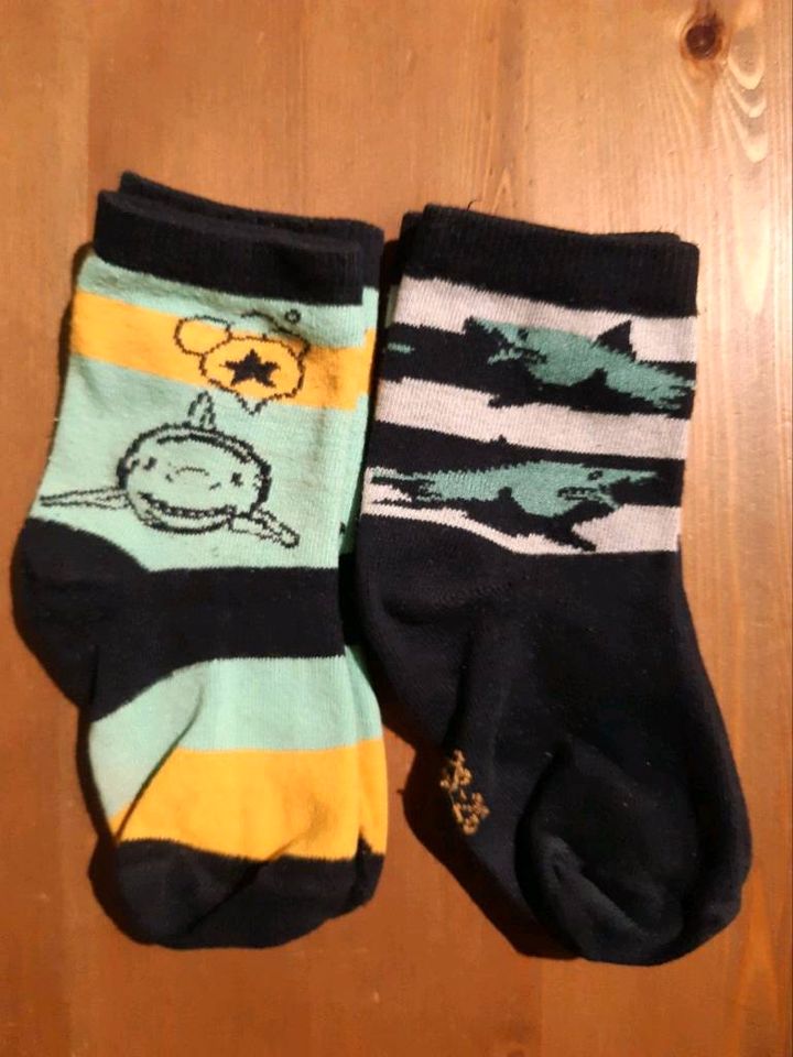 Verschiedene Kindersocken Gr. 23-26 in Hannover