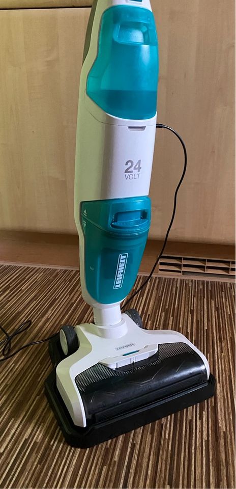 Leifheit REGULUS AQUA POWER VAC Akku-Saugwischer, Akkubetrieb in Dietzenbach