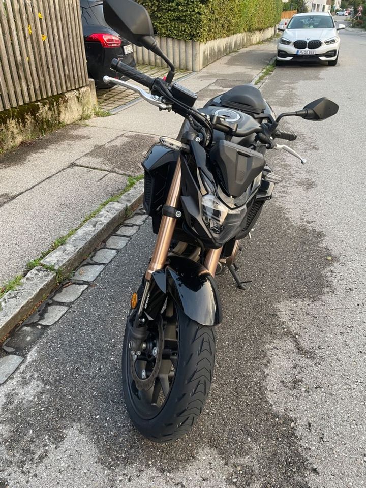 Honda CB500F in Friedrichshafen