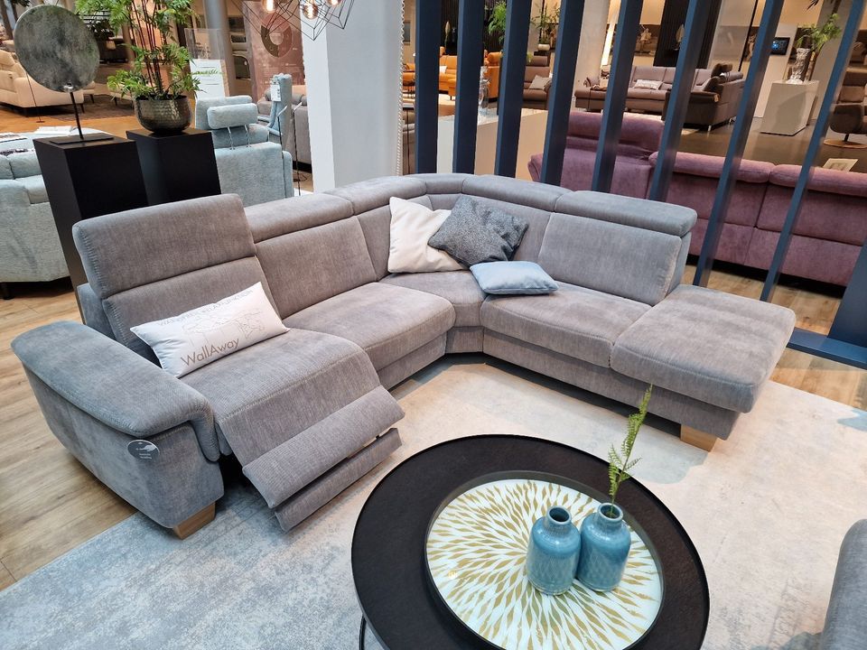 0 % FINANZIERUNG NEU - PLANBARE Couch Eckcouch Sofa Wohnlandschaft Schlaffunktion Stauraum Sessel Hocker Canape in Pampow