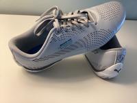 Schicke Mercedes Sportschuhe Gr.40 Hessen - Echzell  Vorschau