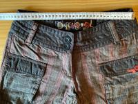 Desigual tolle Stiefelhose Größe 36 Hessen - Fernwald Vorschau