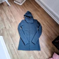 Schönes dickes langes Bench Fleece in S abzugeben Kiel - Ravensberg-Brunswik-Düsternbrook Vorschau