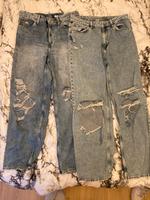 2x H&M Damen Jeans Gr. 44 Loose Straight High Waist mit Löchern Bayern - Schwaig Vorschau