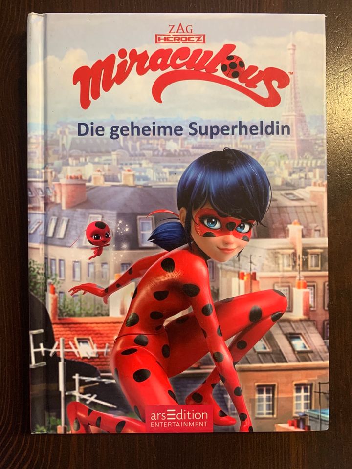 Buch Miraculous Die geheime Superheldin in Schlangenbad