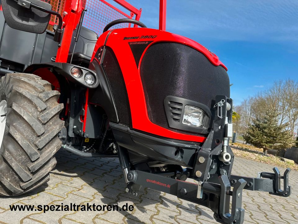 Carraro Tigrecar Geländetransporter Spezialtraktoren 3800 3200 in Gieboldehausen