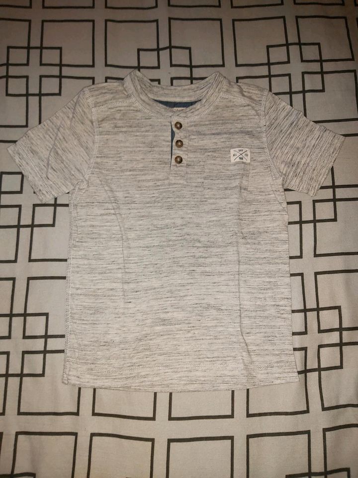 H&M T-Shirt gr.110/116 in Trier