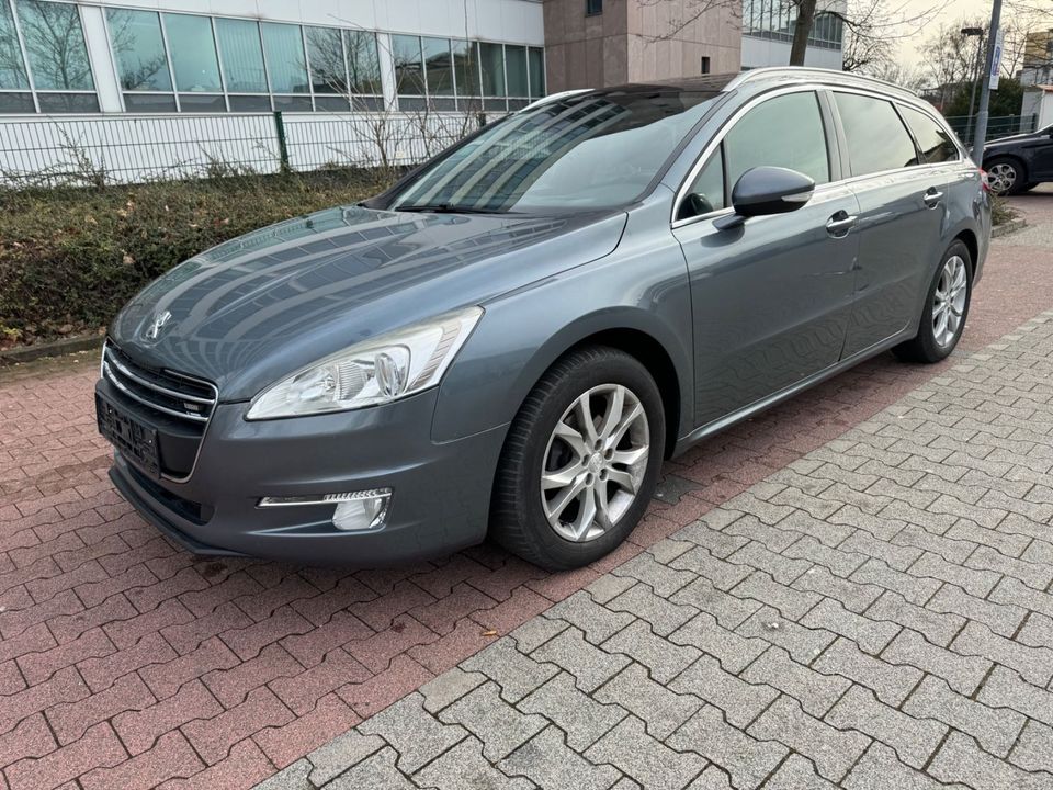 Peugeot 508 SW 1.6/Panorama/Teilleder/Automatic in Frankfurt am Main