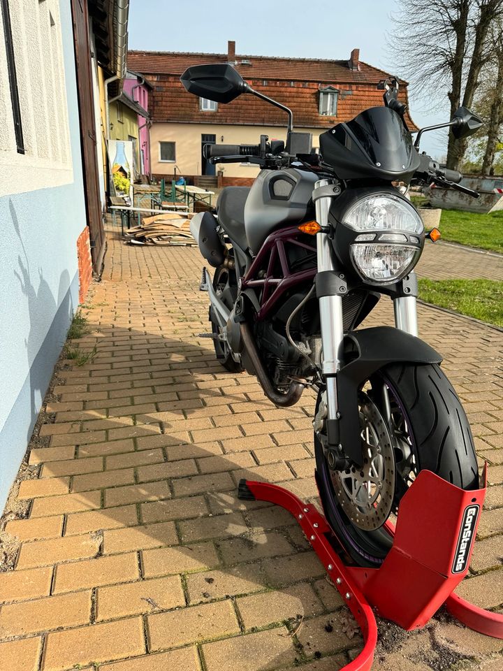 Ducati Monster 696 in Bersteland