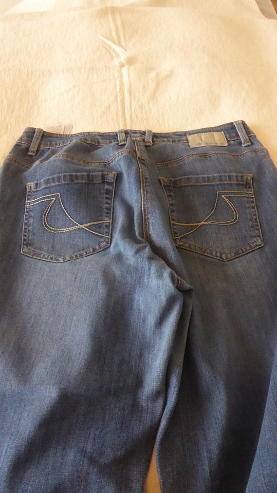 Jeans von Toronto blau in Bebra