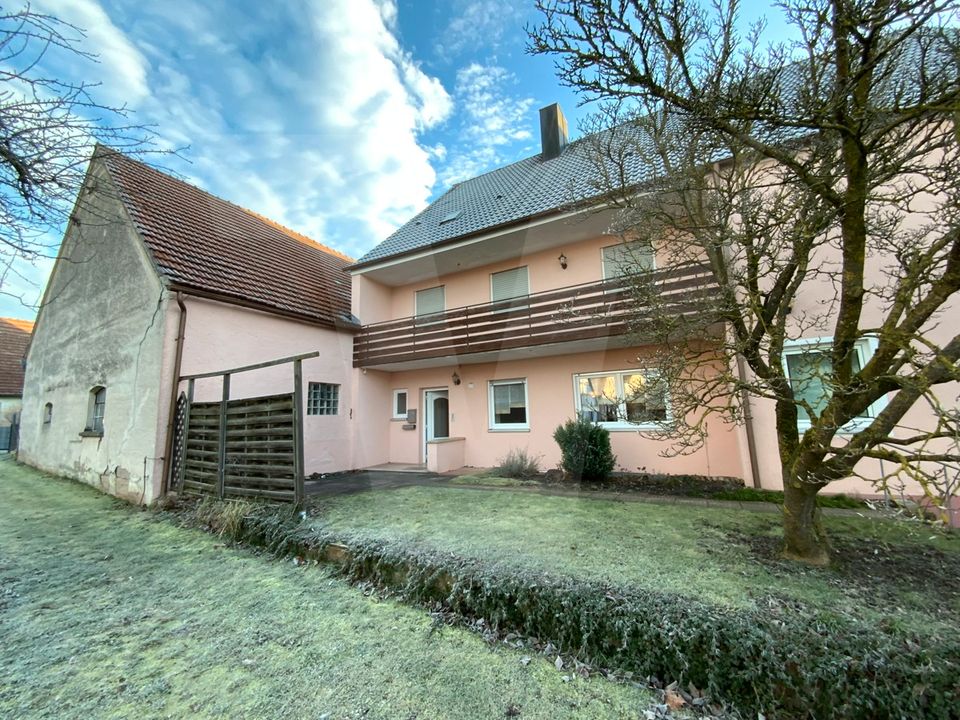 Wohnhaus (ca. 183 m²) mit Büro-/Gewerbefläche (ca. 60 m²) in Maihingen in Maihingen