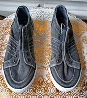 Tom Tailor Slipper EU 43 Brandenburg - Friesack Vorschau
