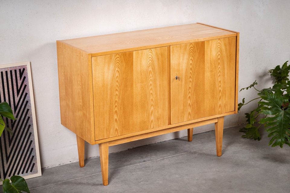 Hellerau 602 60er Vintage Retro Kommode Schrank DDR Sideboard in Leipzig