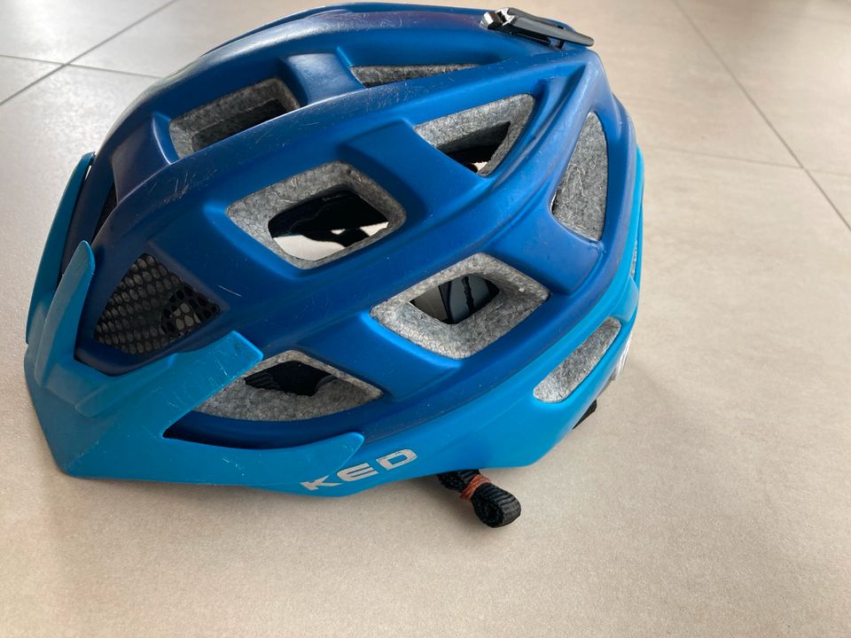 Fahrradhelm KED 49-53 cm Kinderhelm in Seevetal