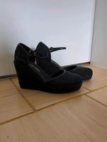 Calvin Klein Sandale High Heels Keilabsatz Sachsen-Anhalt - Wernigerode Vorschau