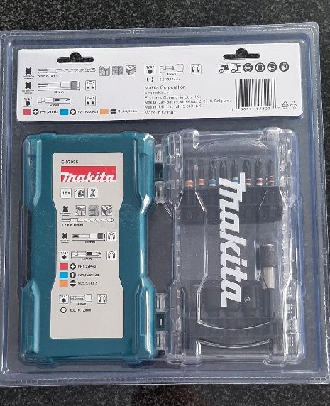 NEU Makita Bit-Set E-07026 Torx Kreuzschlitz Bohrer Adapter Imbus in Hanstedt