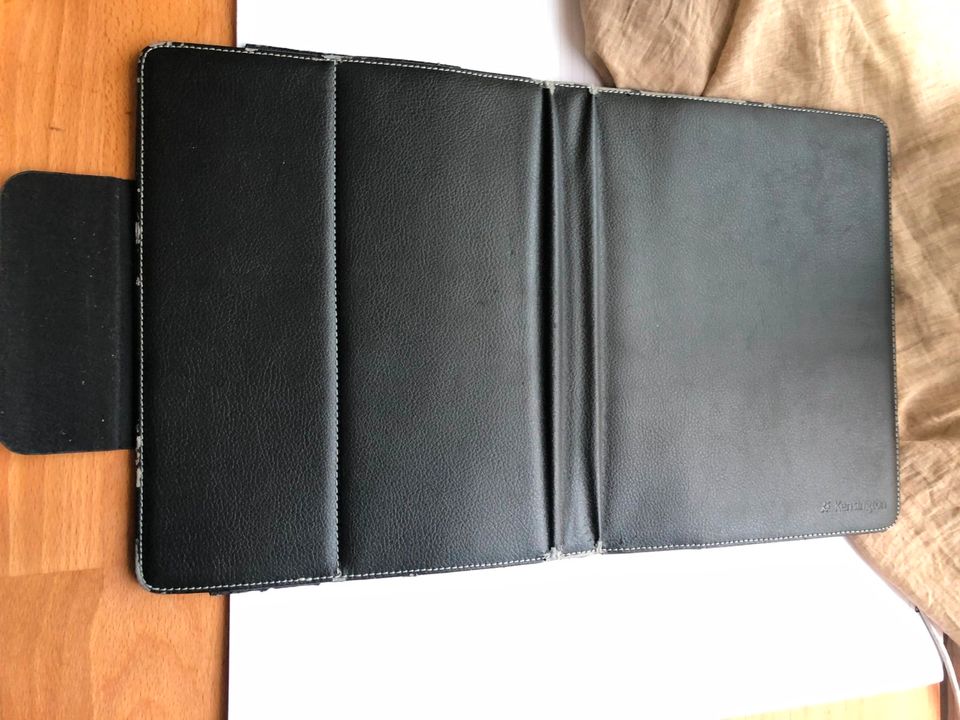 Kensington KeyFolio Pro 2 Keyboard, Case & Stand für iPad 1 2 3 4 in Köln