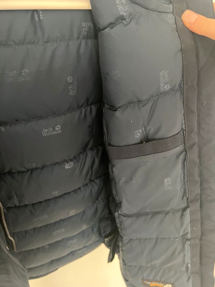 Jack Wolfskin Winterjacke für Frauen, neu!, Blau in Berlin