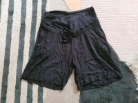 H&M Mama Umstandshose Shorts kurze Hose Gr. M schwarz Bochum - Bochum-Mitte Vorschau