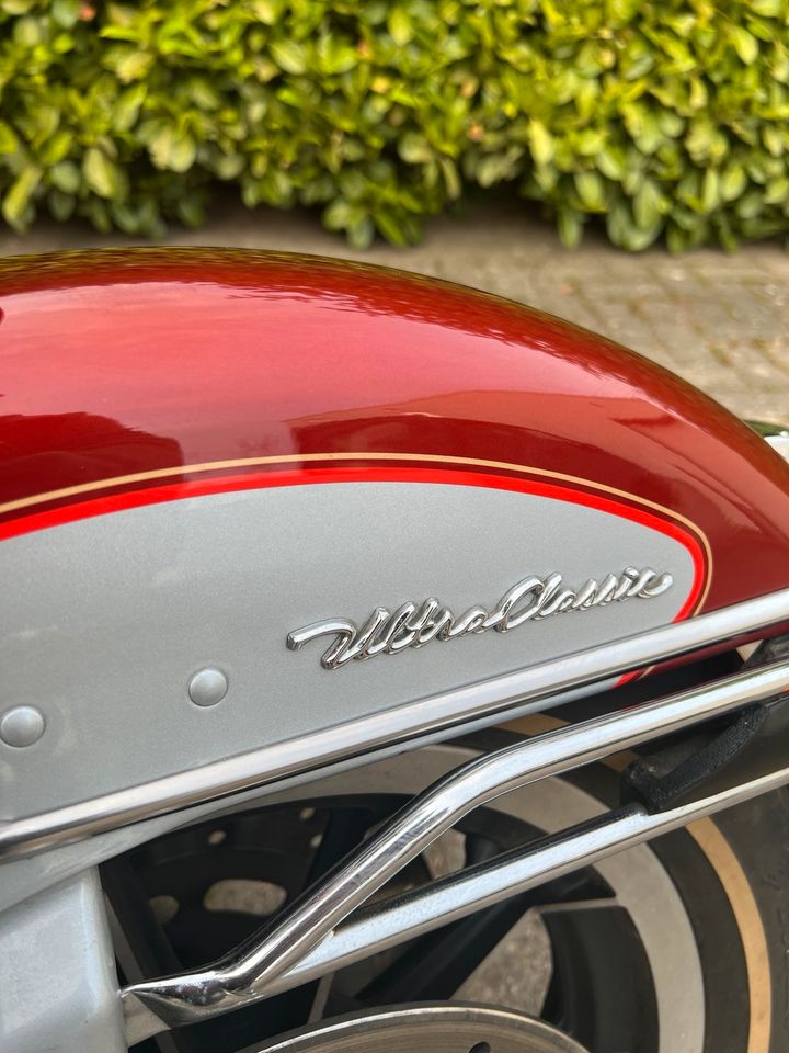 Harley Davidson Ultra Classic FLT Electra Glide E-Glide Top in Erftstadt