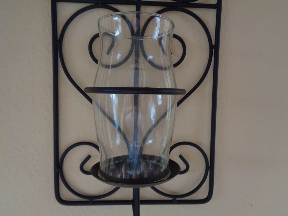Wand-Kerzenhalter, Windlicht, Metall, schwarz m. Glas-Einsatz in Wachau