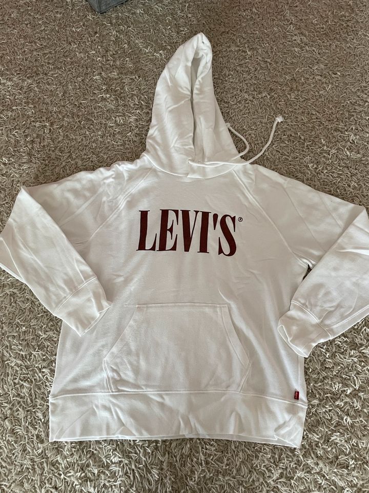 Levi’s Hoodie in Eitensheim