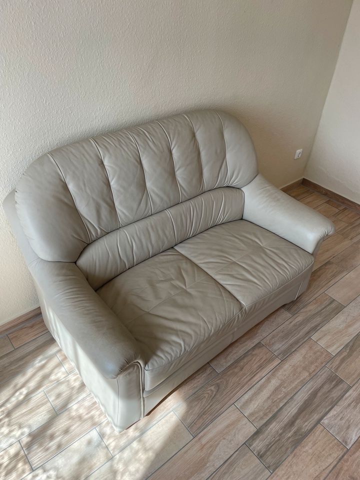 Echtleder Couch Sofa Creme Beige in Wriedel