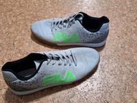 Fila Hallenschuhe Sportschuhe Fußball Grau 41 Hessen - Maintal Vorschau