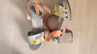 Bunte Sandalen Berlin - Mitte Vorschau