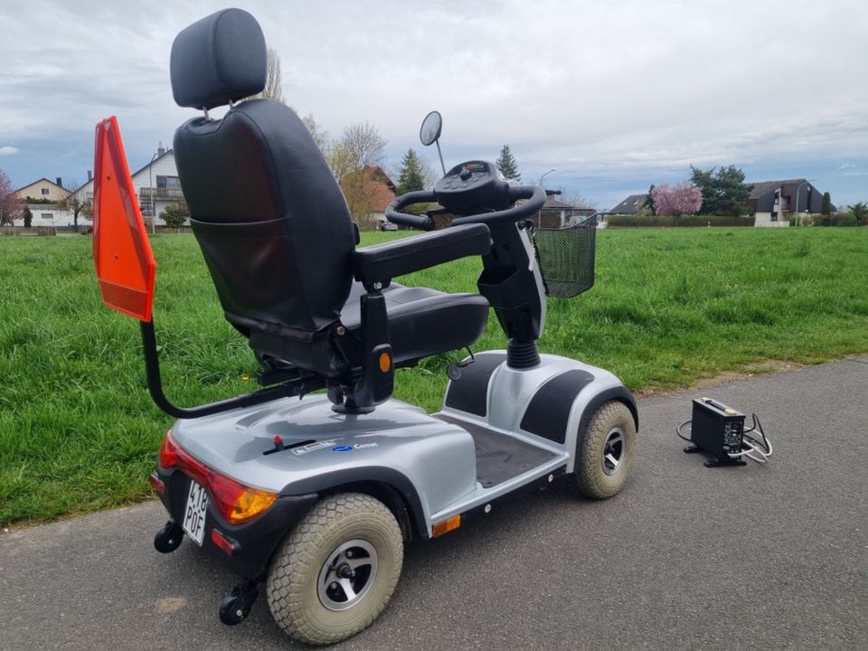 Invacare Elektromobil Comet,Pro 15 km/h, silber in Amberg