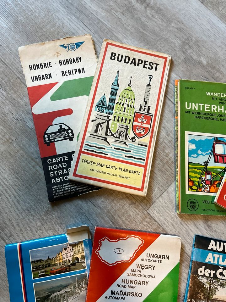 Alte DDR Wanderkarten Landkarten Autoatlas in Berlin