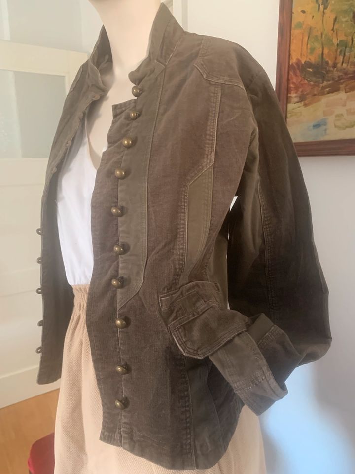 Khaki/Olive Jacke /Gr.40/M, Frühlings/Herbst,aus aus Cord in München