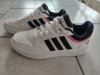 Adidas Sneaker/Schuhe/Turnschuhe Bayern - Heroldsbach Vorschau