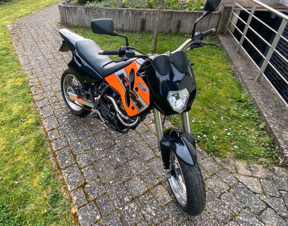 KTM Duke 1 Supermoto 620ccm in Medebach