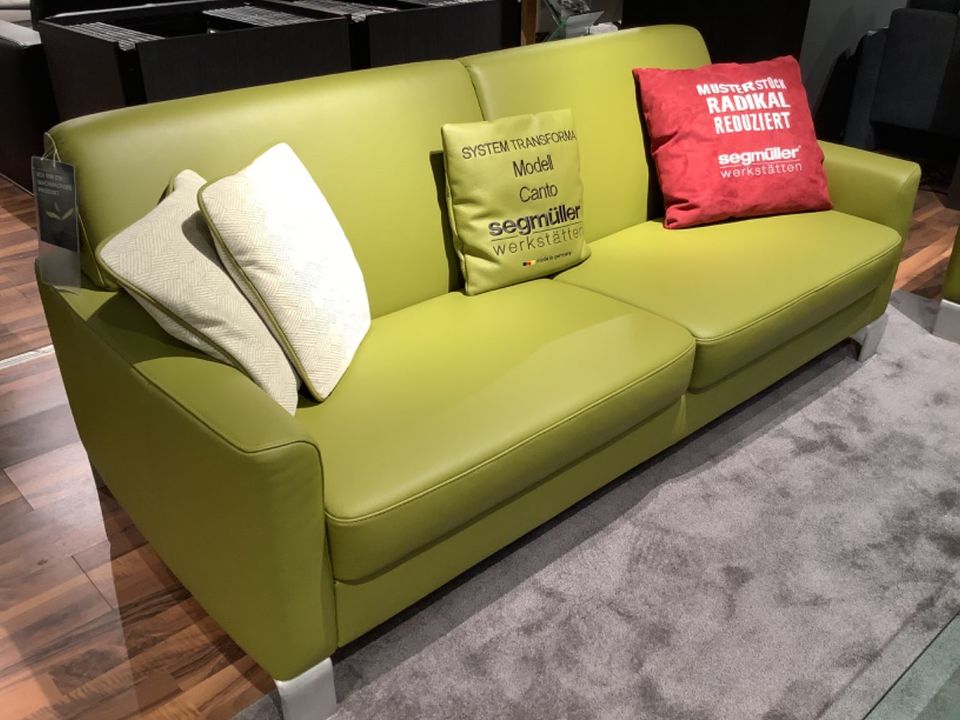 2x 2-Sitzer Sofa in Leder in Parsdorf
