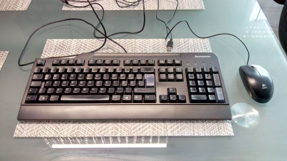 Lenovo Tastatur + Maus in Germering