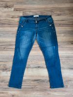 Jeans Hose Jeanshose Janina Größe 42 / 30 Kurzgröße Brandenburg - Groß Kreutz Vorschau