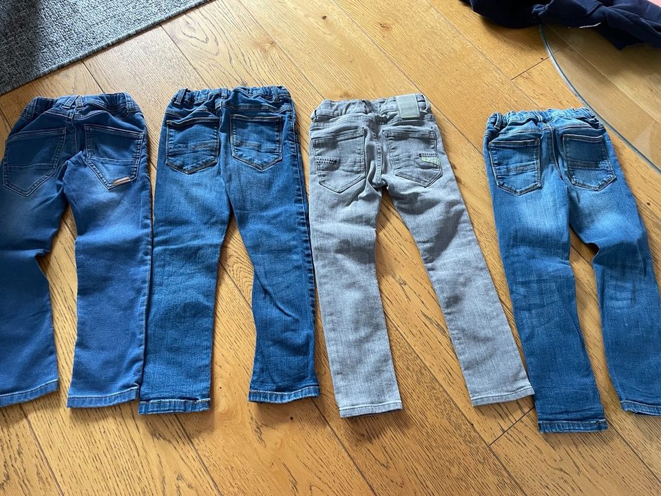 Jeans Paket Gr.110 Vingino und Next in Schopfloch