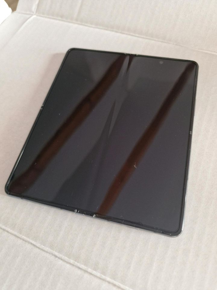 Samsung Galaxy Z Fold 4 256 GB 12GB RAM in Waldbröl