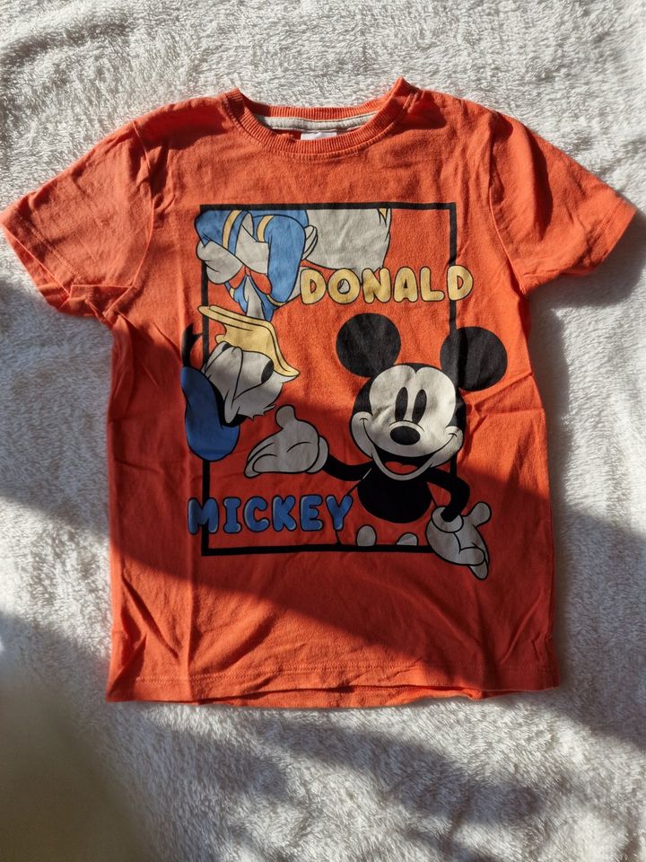 Donald und Mickey T-Shirt, Orange, Gr. 122 in Freilassing