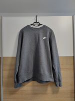 Nike Sportswear Regular Fit Sweatshirt 'Club Fleece Pullover M Bayern - Augsburg Vorschau