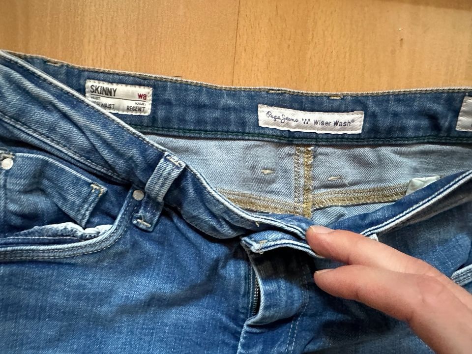 Pepe Jeans Damen 28/30 Skinny High Waist blue jeans in Sehnde