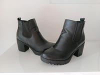 Damen Stiefeletten Gr. 39 schwarz Niedersachsen - Rhede Vorschau