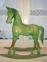 Deko Holzpferd Pferd shabby grün geschnitzt antik Sachsen - Weinböhla Vorschau